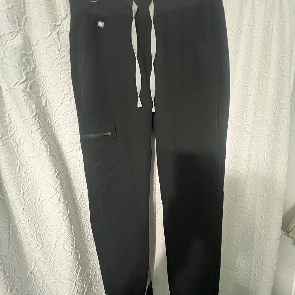 Figs Black Jogger Pants